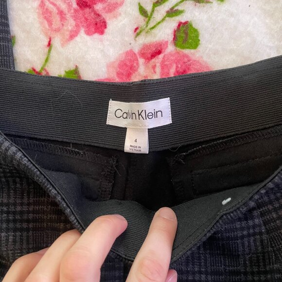 Calvin Klien plaid skinny high waisted business pants! - Picture 14 of 16